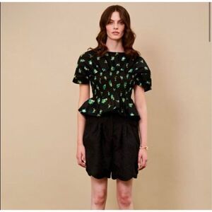 Dream Sister Jane Fantasy Floral Smocked Top Size Small